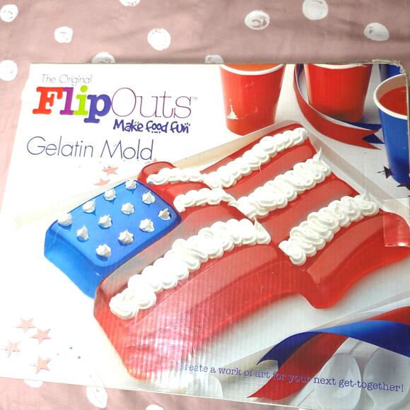 Flip out jello mold American flag desert set includes tray to flip on and serve - Picture 8 of 12